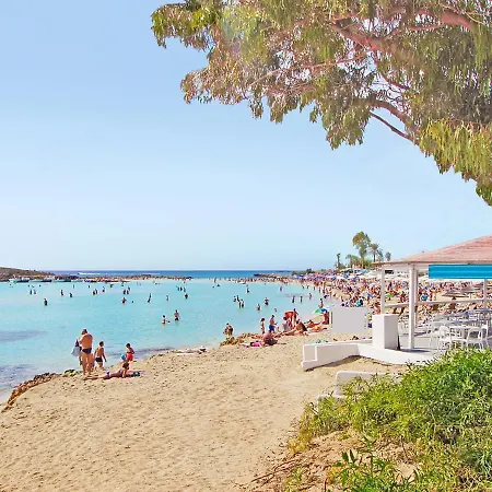 Athpen1 * Ayia Napa